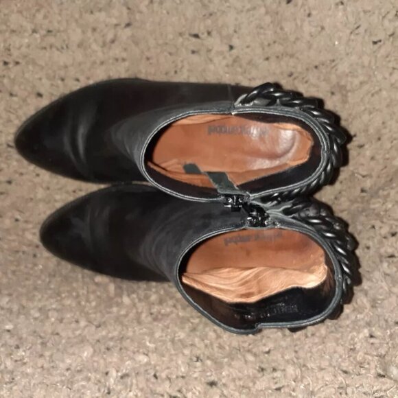 JEFFREY CAMPBELL-Benicio Bootie-Black Leather-Chains/Cube Heel-Sz 8-Excellent - Picture 6 of 7